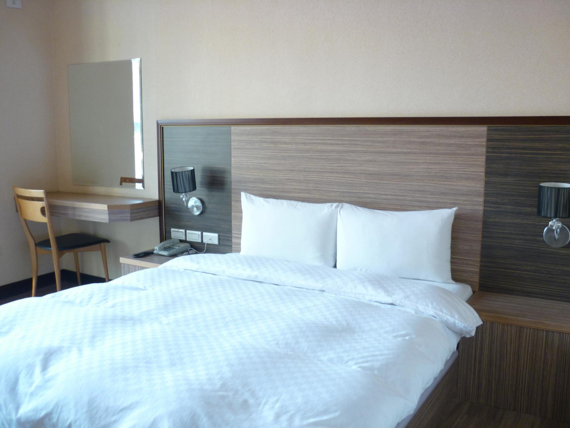 Da Chien Hotel Kaohsiung Exteriör bild