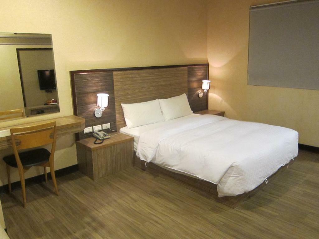 Da Chien Hotel Kaohsiung Exteriör bild